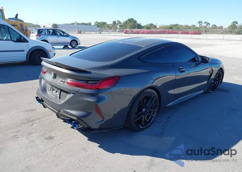 2020 BMW M8 Competition z USA, uszkodzony, nr VIN WBSAE0C03LCD69323